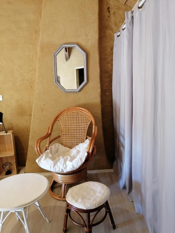 Chambres D'Hotes "La Source" Mareuil-sur-Lay Dış mekan fotoğraf